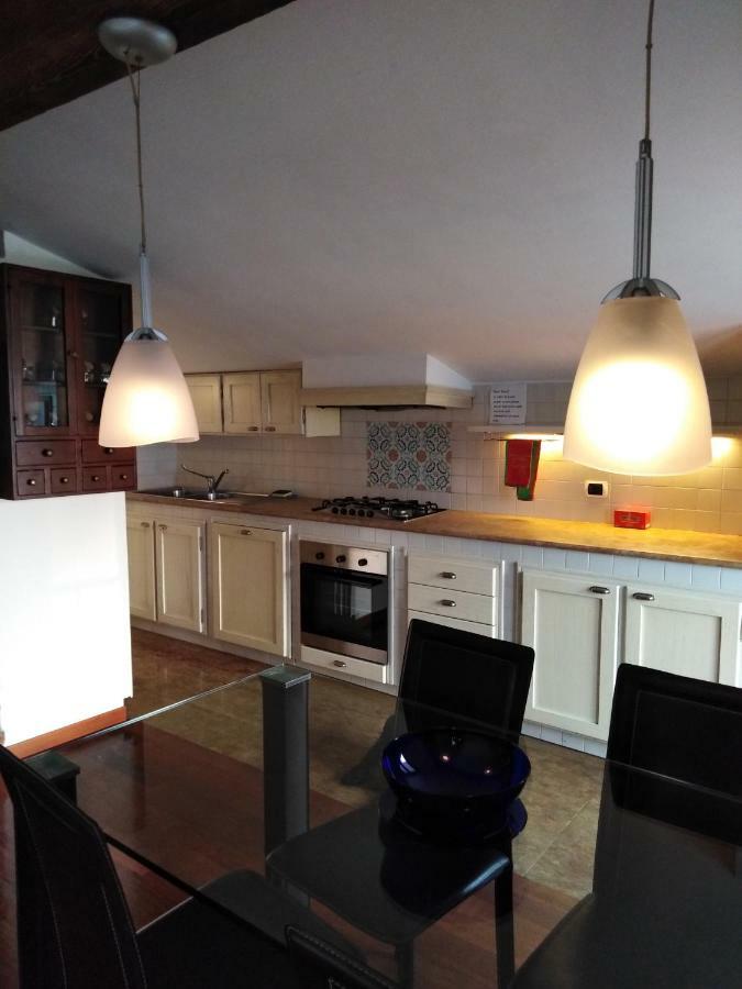 Appartement 71 Via Vittorio Emanuele, Vista Lago E Terme à Sirmione Extérieur photo