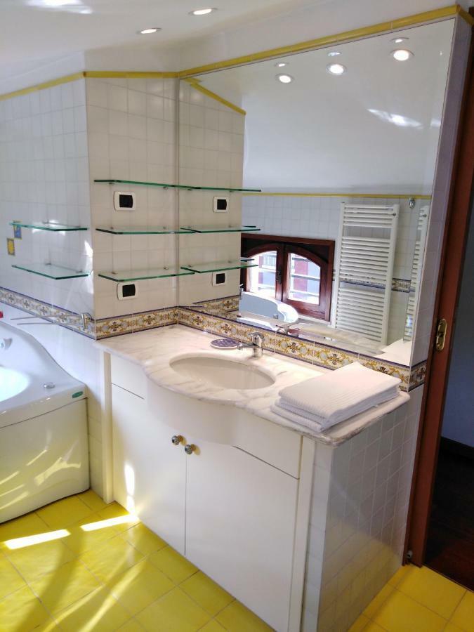 Appartement 71 Via Vittorio Emanuele, Vista Lago E Terme à Sirmione Extérieur photo
