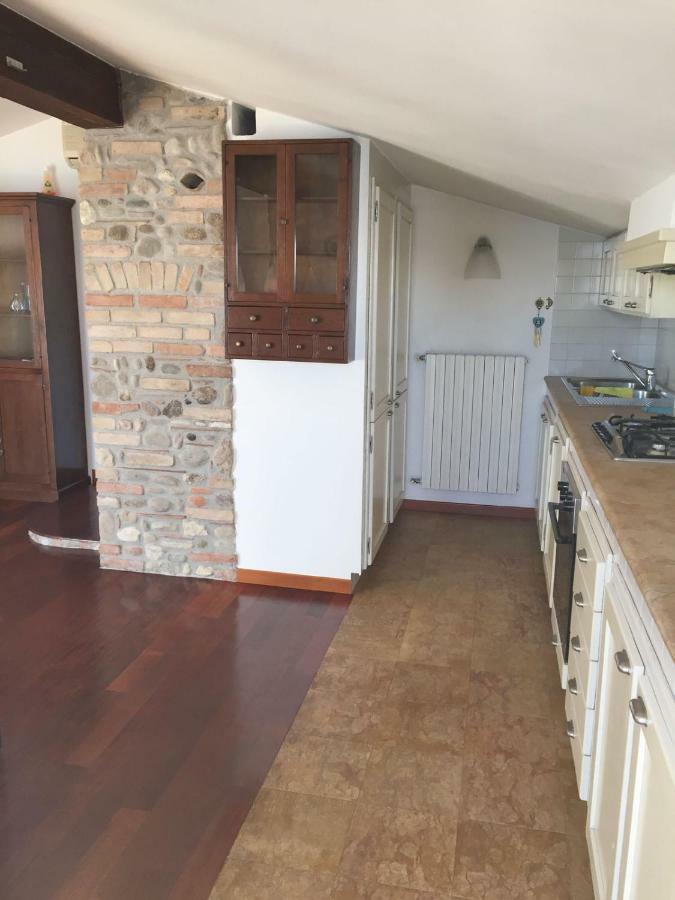 Appartement 71 Via Vittorio Emanuele, Vista Lago E Terme à Sirmione Extérieur photo